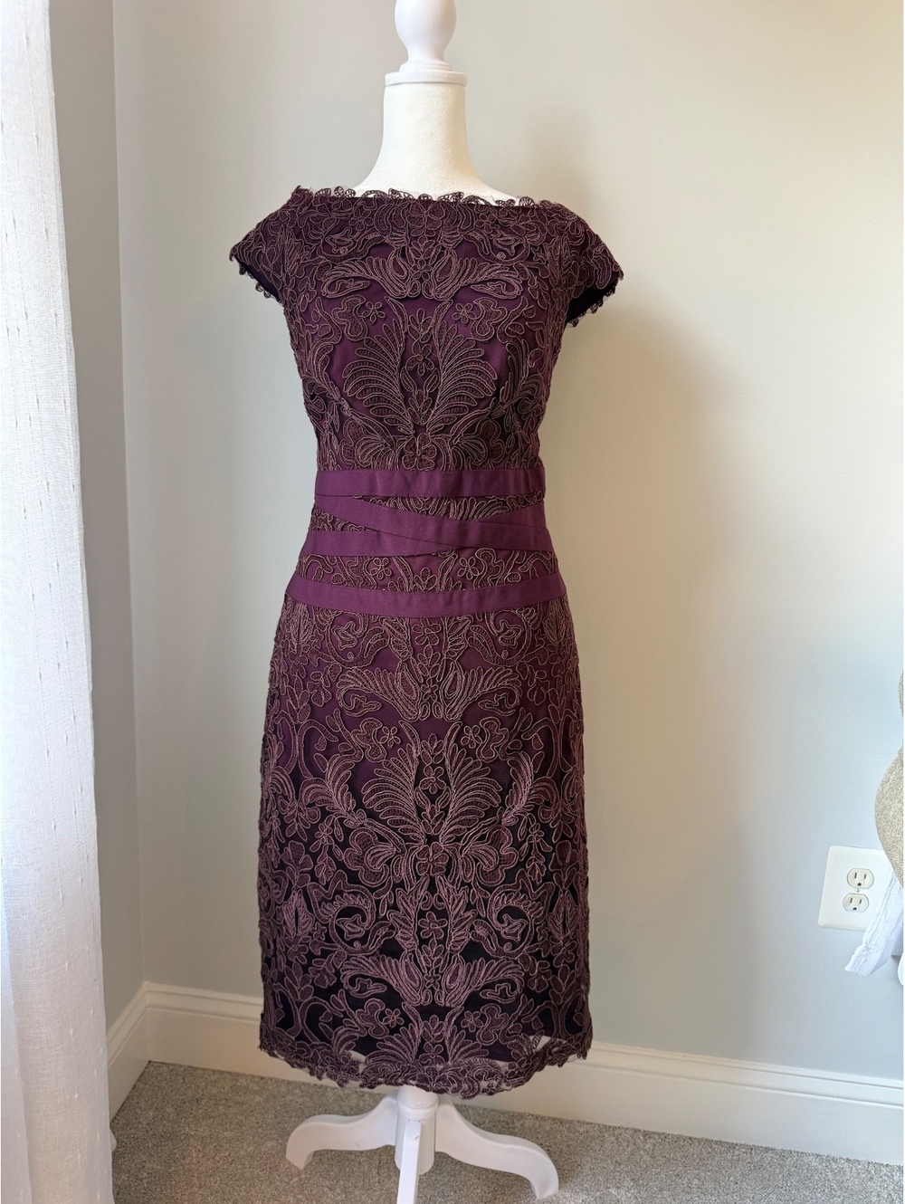Tadashi Shoji Plum Embroidered Lace Sheath Dress